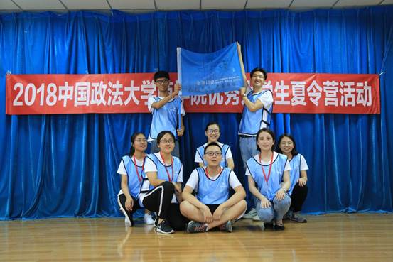 9T8A4444